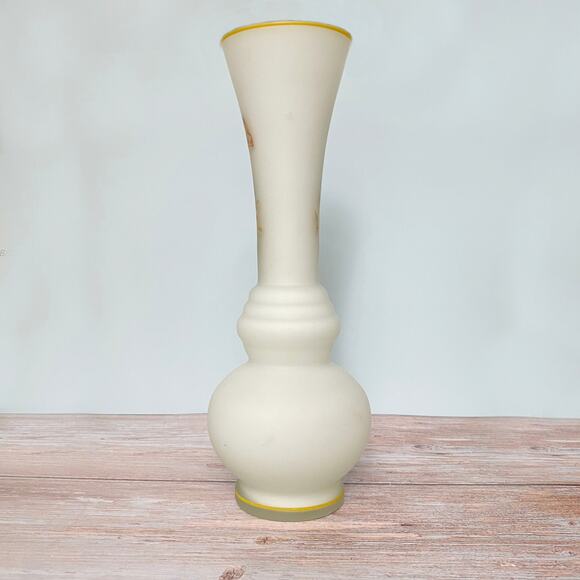 Vintage Frosted Satin Glass Vase - Picture 4 of 6